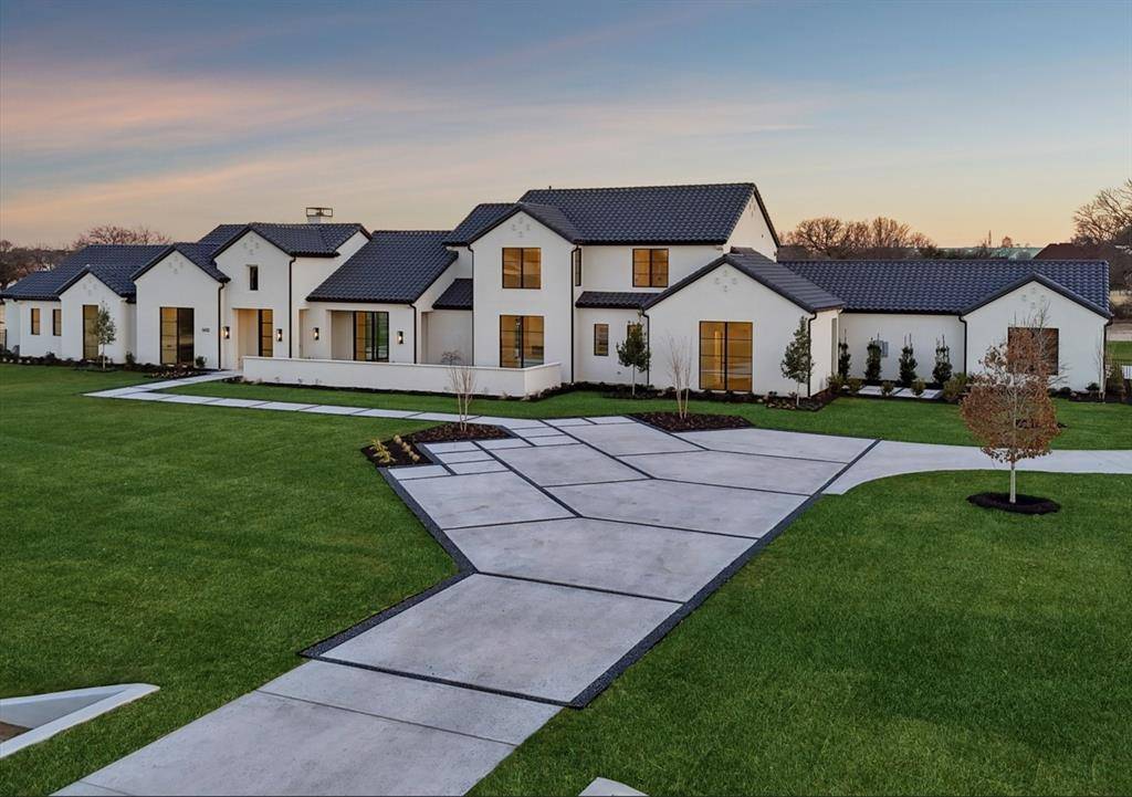 1410 Clydesdale Road, Bartonville, TX 76226