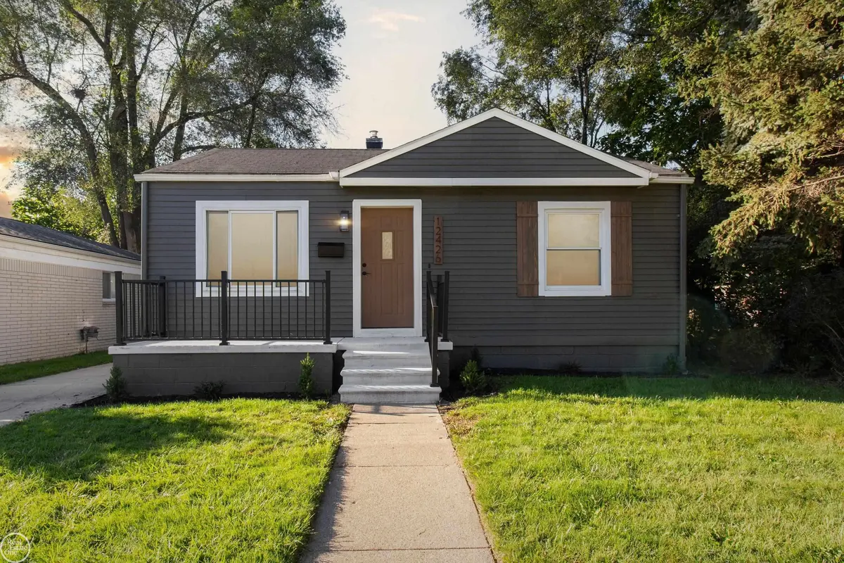12426 SIDONIE AVE, Warren, MI 48089