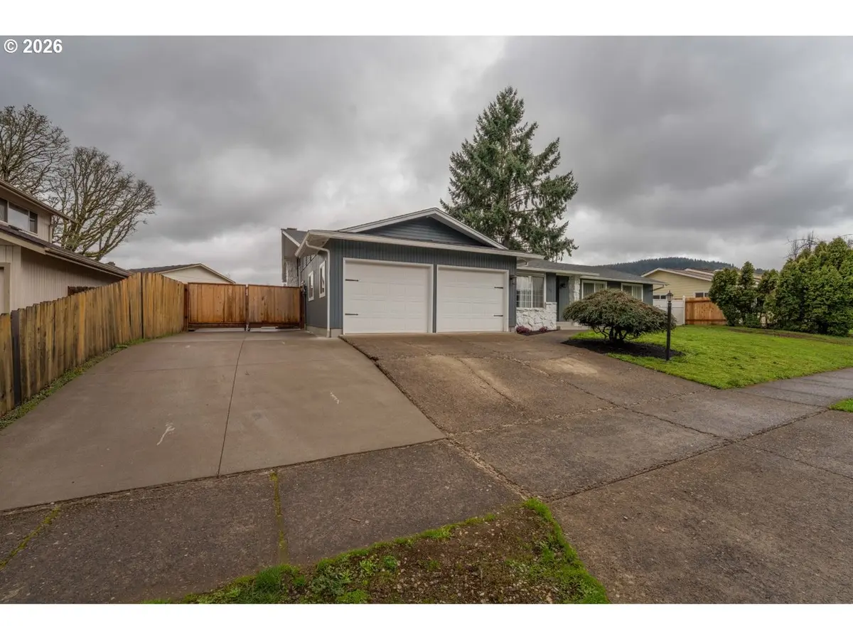 555 66TH ST, Springfield, OR 97478