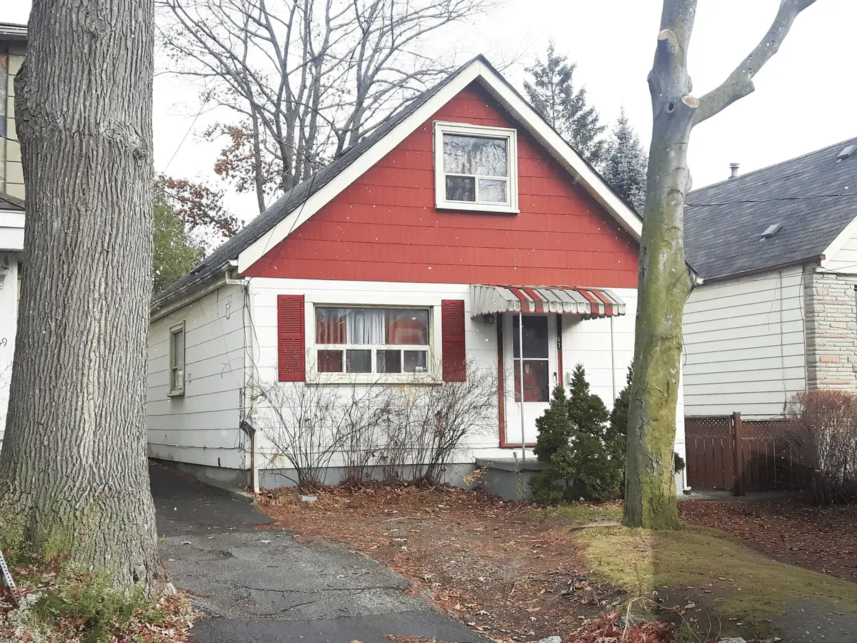 67 Mcdonald AVE, Toronto E06, ON M1L 3Y7