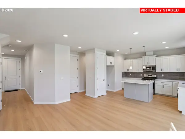 17240 SW Wapato Island DR SW, Sherwood, OR 97140