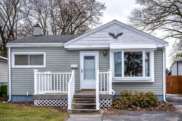 102 E Cornell AVE, Pontiac, MI 48340