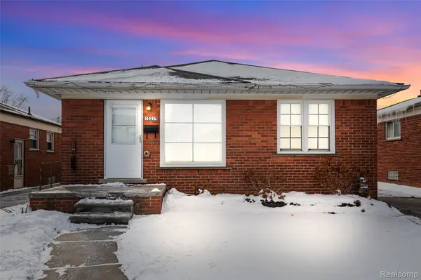 15219 University ST, Allen Park, MI 48101