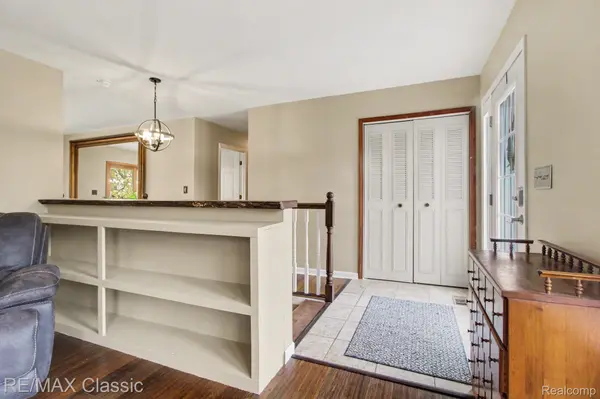 9800 Moon RD, Saline, MI 48176