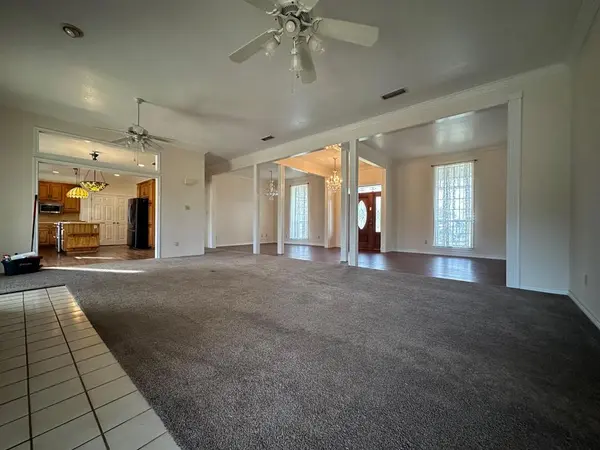 8099 W Interstate Highway 30, Cumby, TX 75433