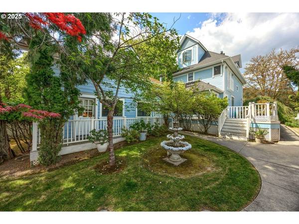 496 BEACH ST, Ashland, OR 97520