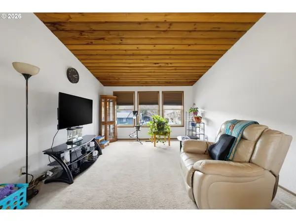 162 TARA ST, Milton Freewater, OR 97862