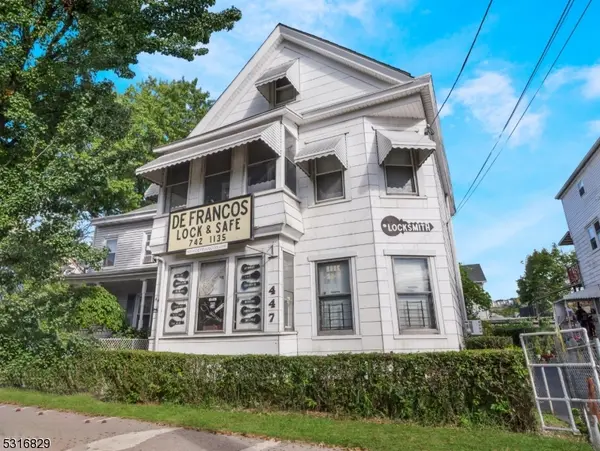 447 Mcbride Ave, Paterson City, NJ 07501