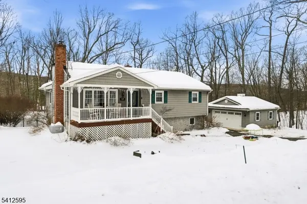 17 Acorn Dr, Vernon Twp., NJ 07422