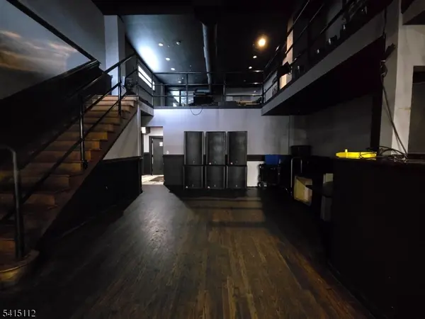 415 Halsey St, Newark City, NJ 07102