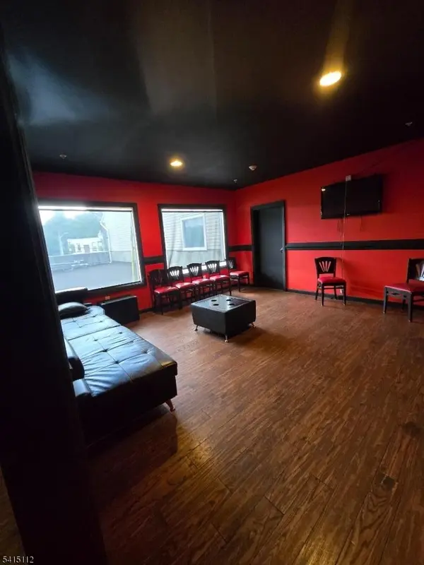 415 Halsey St, Newark City, NJ 07102