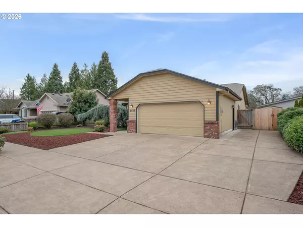 Eugene, OR 97404,2418 KALMIA ST