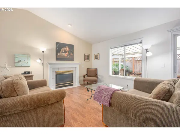 2418 KALMIA ST, Eugene, OR 97404