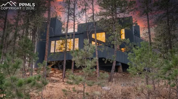 4966 Delaware DR, Larkspur, CO 80118