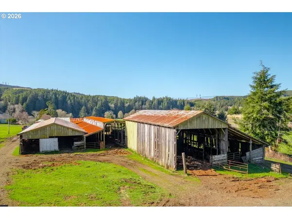 10468 SILETZ HWY, Siletz, OR 97380