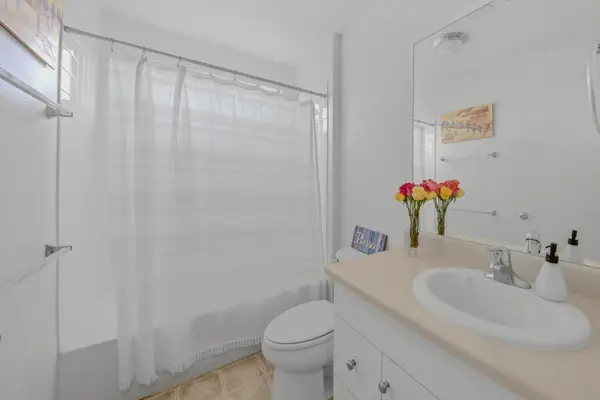 2080 MANAWALEA ST #407, Lihue, HI 96766