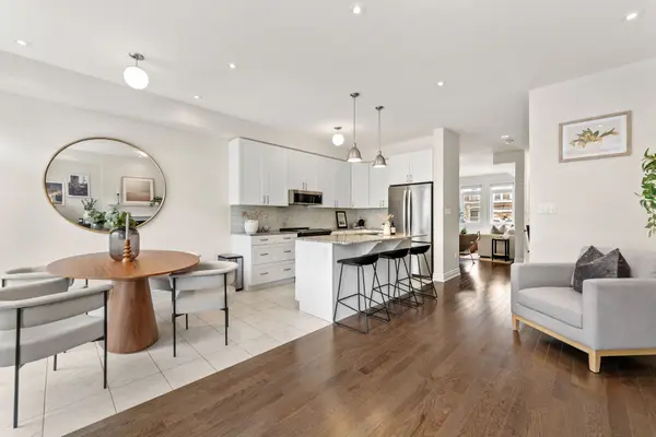 71 Farooq BLVD, Vaughan, ON L4H 4P3