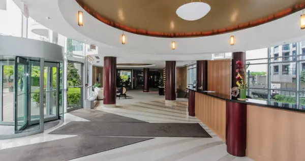 2111 Lake Shore BLVD W #812, Toronto W06, ON M8V 4B2