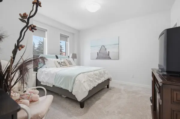 3380 Singleton AVE #26, London South, ON N6L 0E8