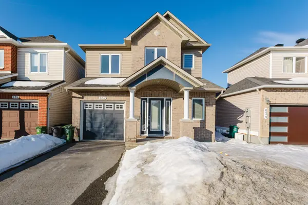 637 Clearbrook DR, Barrhaven, ON K2J 5S1