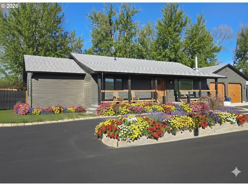 230 HOGANS ALY, Dufur, OR 97021