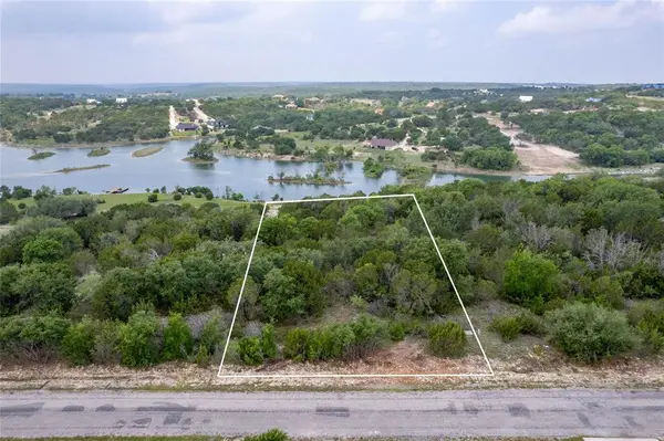 000 Anglers Point, Bluff Dale, TX 76433