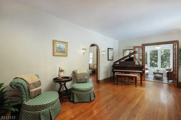 646 Forest Ave, Westfield Town, NJ 07090