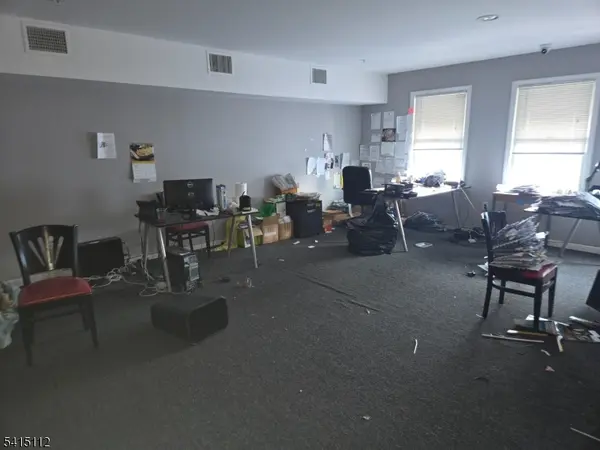 415 Halsey St, Newark City, NJ 07102