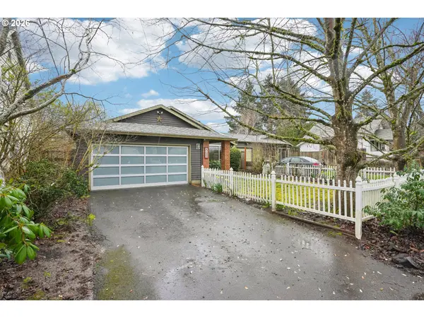 Portland, OR 97202,4133 SE TIBBETTS ST