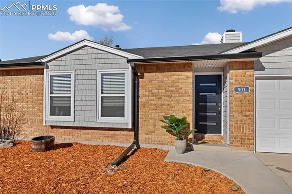 901 N Candlestar LOOP, Fountain, CO 80817