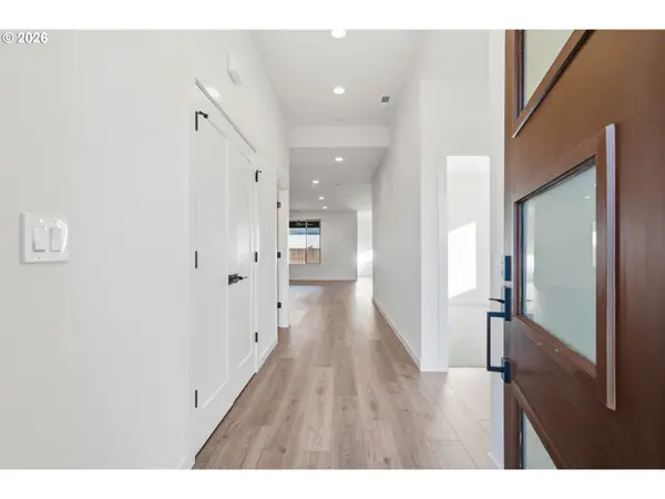 La Center, WA 98629,151 E AIREDALE AVE