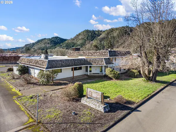 Drain, OR 97435,649 FIR ST