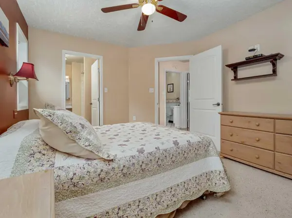 2006 7 AVE S, Lethbridge, AB T1J 1M6