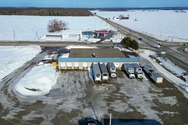 3242 Crossland RD, Springwater, ON L0L 1P0