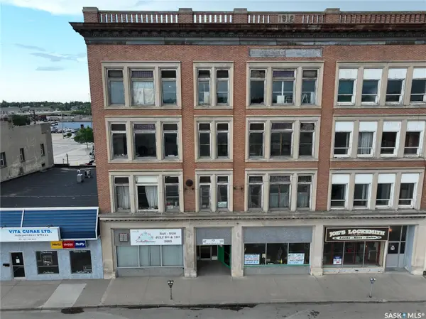 117-123 High STREET W, Moose Jaw, SK S6H 1S5