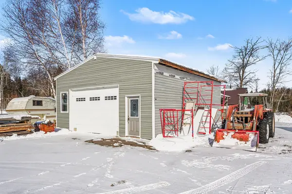 8688 Hwy 511 HWY, Lanark Highlands, ON K0G 1K0