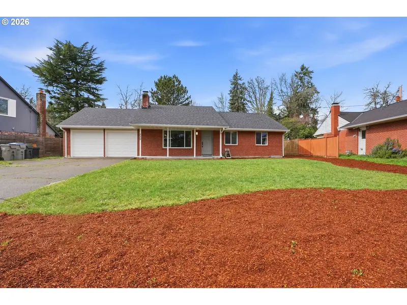 735 SW 136TH AVE, Beaverton, OR 97005