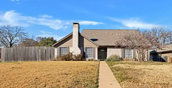1515 Englecrest Drive,  Richardson,  TX 75081