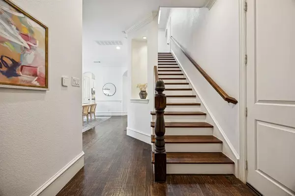 6232 Martel Avenue, Dallas, TX 75214