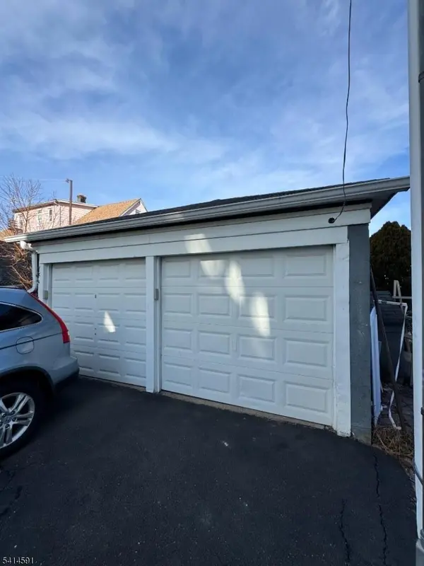 533 11Th Ave, Paterson City, NJ 07514