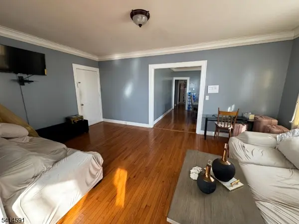 533 11Th Ave, Paterson City, NJ 07514