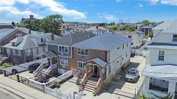 463 Beach 68th ST, Arverne, NY 11692