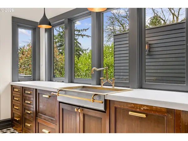 1408 SW VISTA AVE, Portland, OR 97201