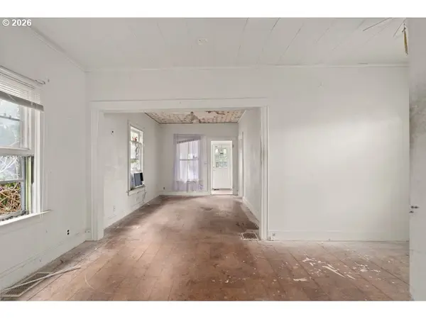 Portland, OR 97213,1138 NE 73RD AVE