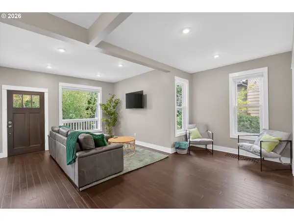 Portland, OR 97212,522 NE MORRIS ST