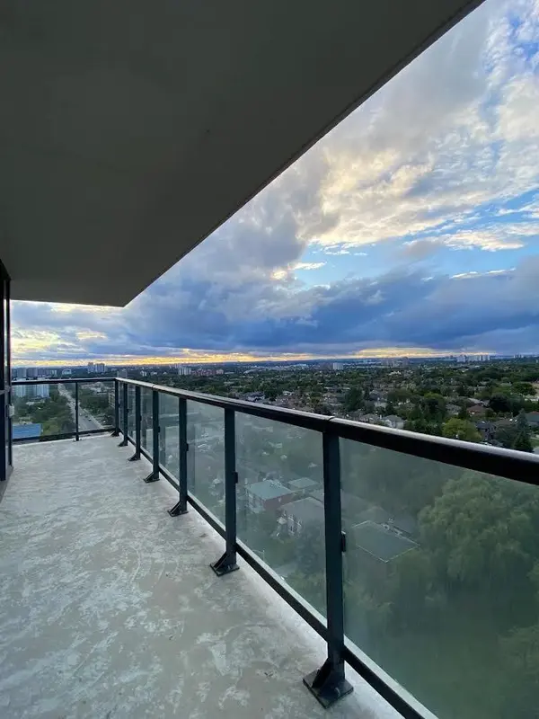 1461 Lawrence AVE W #1402, Toronto W04, ON M1B 4T5