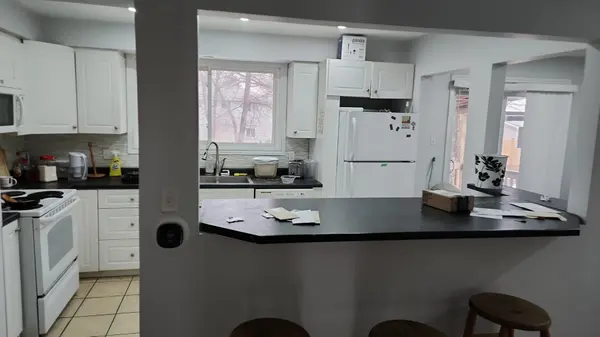 560 Glen Forrest BLVD, Waterloo, ON N2L 4J2