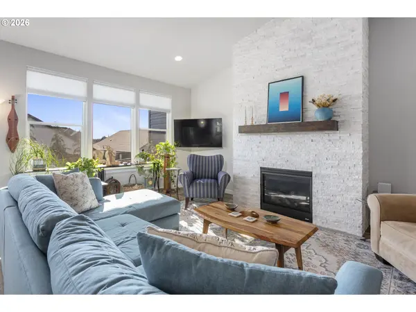 2053 N 4TH WAY, Ridgefield, WA 98642