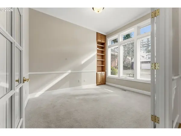 13979 NW GREENWOOD DR, Portland, OR 97229