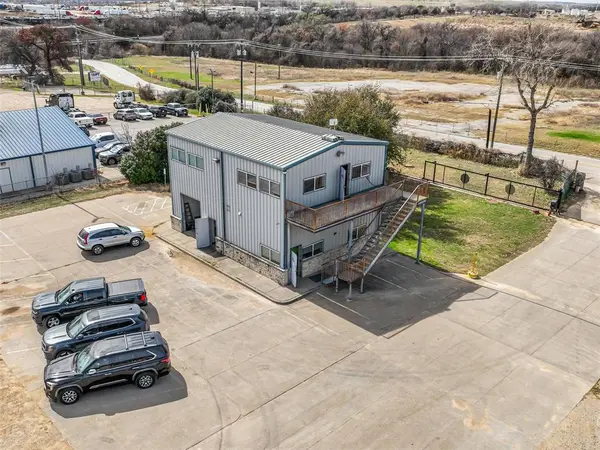 3550 S Main Street, Fort Worth, TX 76040